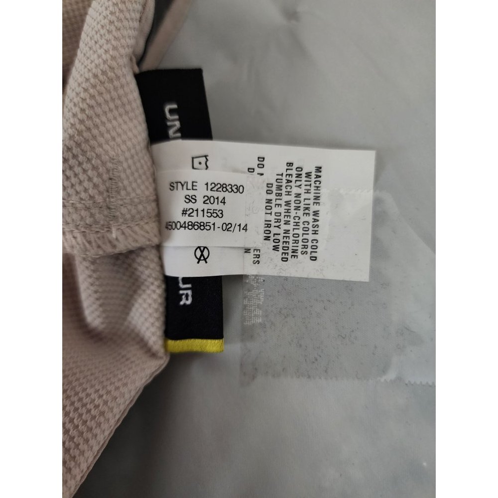 Under Armour Women's L Athletics Relaxed Fit Chino Shorts Size 8 - Picture 9 of 15